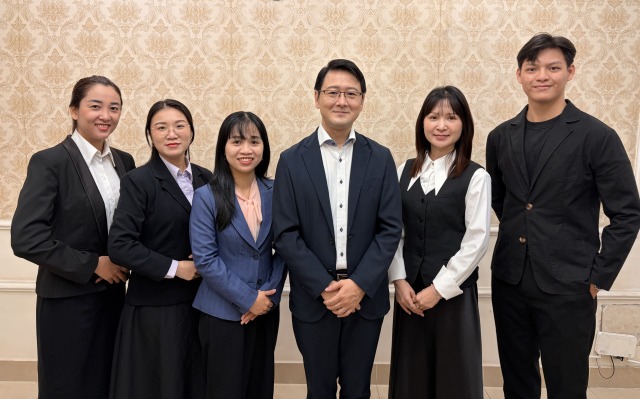 NKC SALES SOLUTIONS スタッフ集合写真